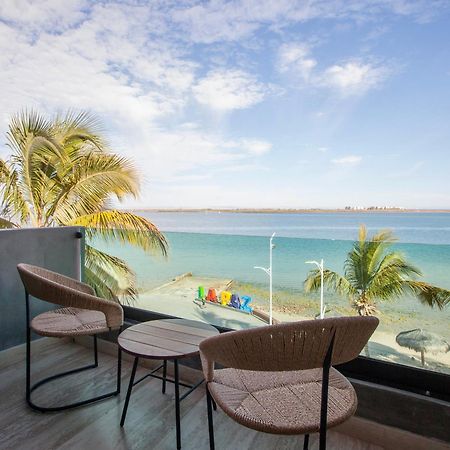 Malecon 1680 Hotell La Paz Exteriör bild