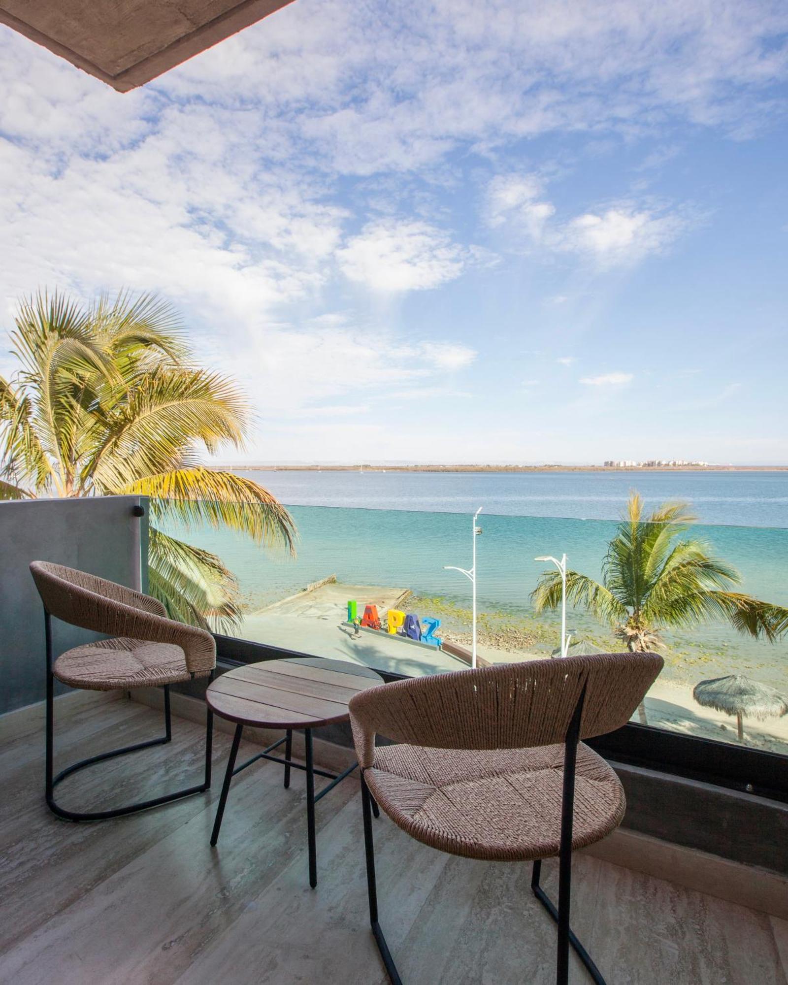 Malecon 1680 Hotell La Paz Exteriör bild